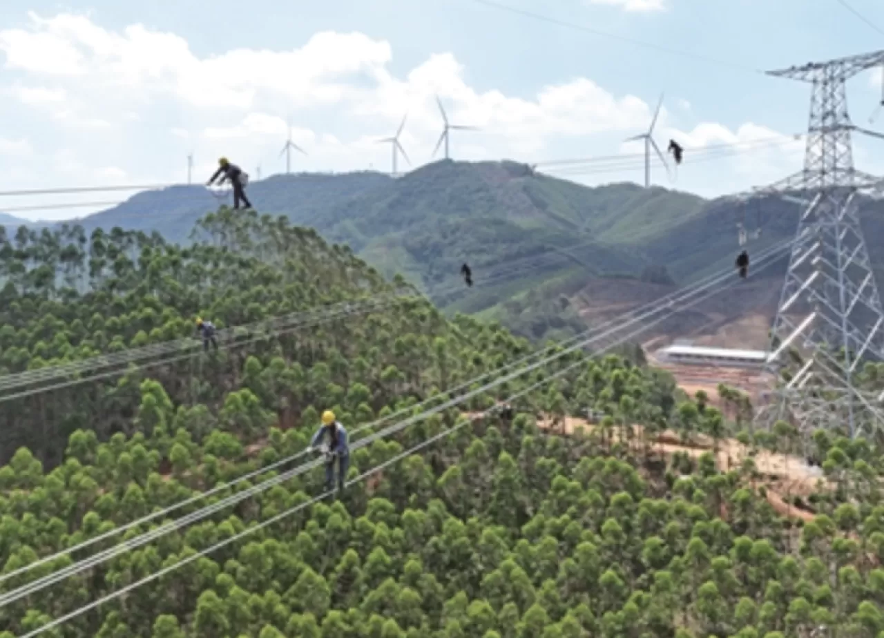 Bitcoin Madenciliğinde Dönüşüm: Enerjinin Ötesinde Küresel Etkiler