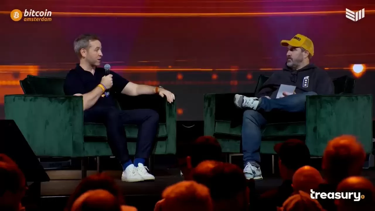 Devletler ve Şirketler Bitcoin Rezervlerini Artırıyor: Yeni Finansal Düzenin Ayak Sesleri