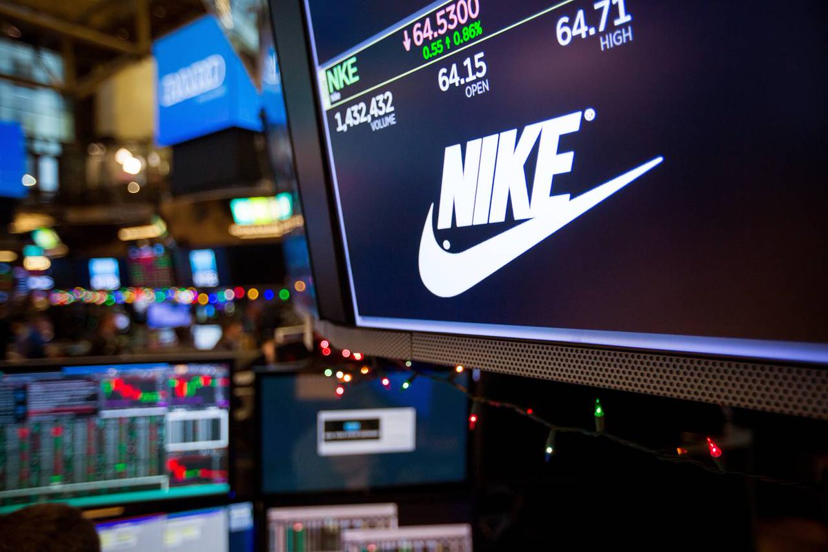 Nike Hisseleri Yüzde 8'in Üzerinde Düştü, Piyasa Değeri 100 Milyar Doların Altına Geriledi